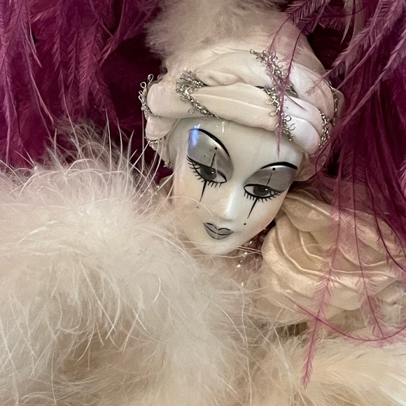 Mardi Gras Doll - Picture 4 of 10